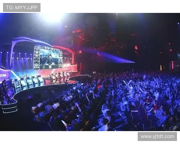 《英雄联盟全球总决赛落幕 LPL战队再创佳绩 赛季回顾与未来展望》 《英雄联盟全球总决赛落幕 LPL战队再创佳绩 赛季回顾与未来展望》