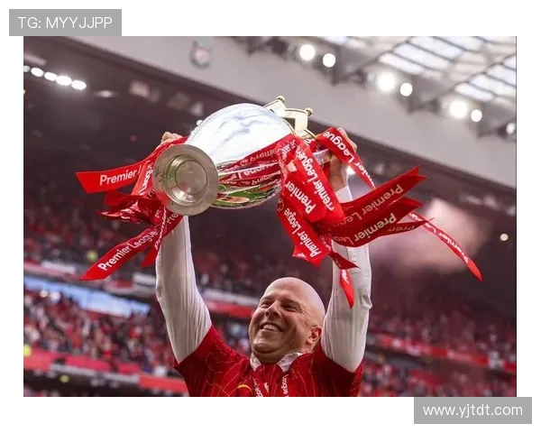 利物浦足球俱乐部宣布签约新援并更新赛季目标加强阵容深度