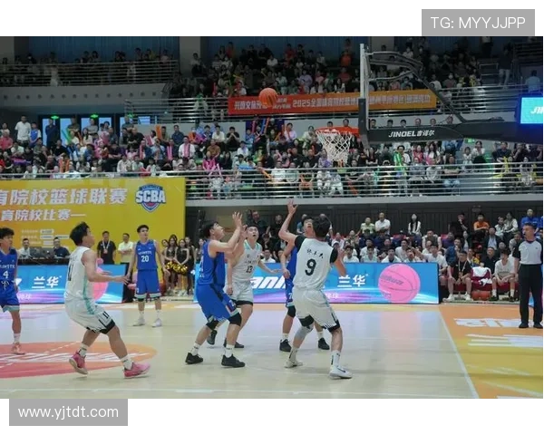 中国篮球联赛新赛季开幕 多支豪强展开激烈争夺 谁能问鼎总冠军