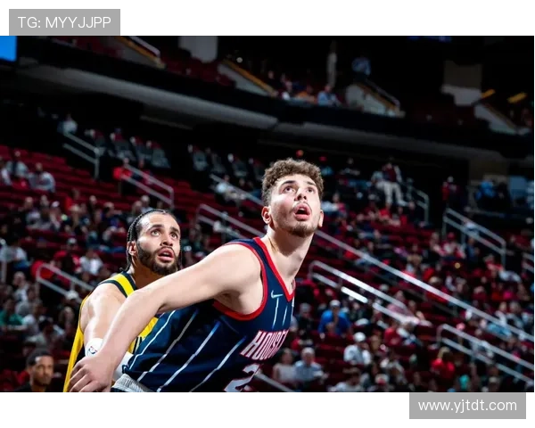 奥格斯堡俱乐部最新动态分析球队表现及未来发展方向